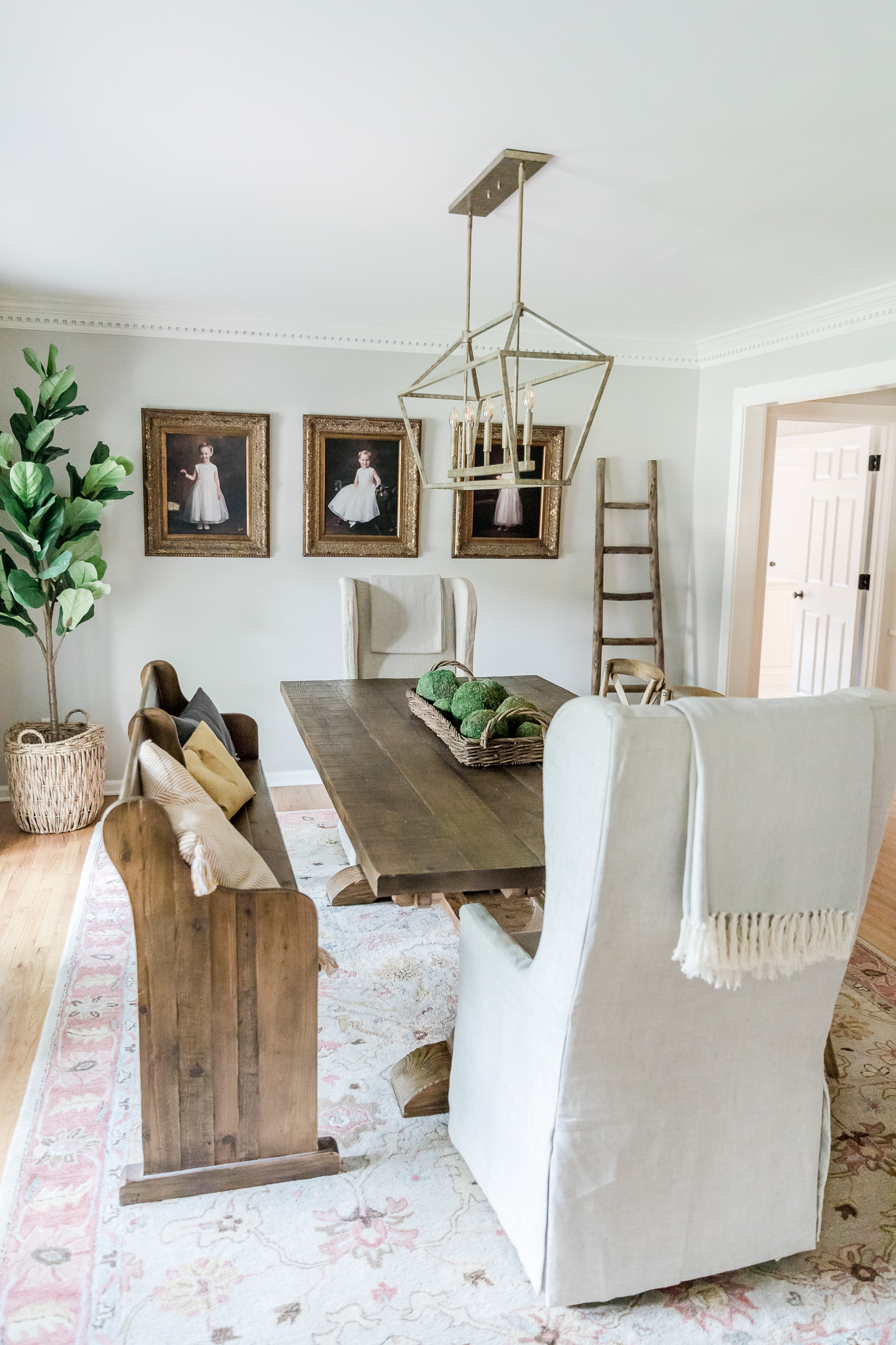 Farmhouse Dining Room by Elise Forness Photographed by Molly Hensley