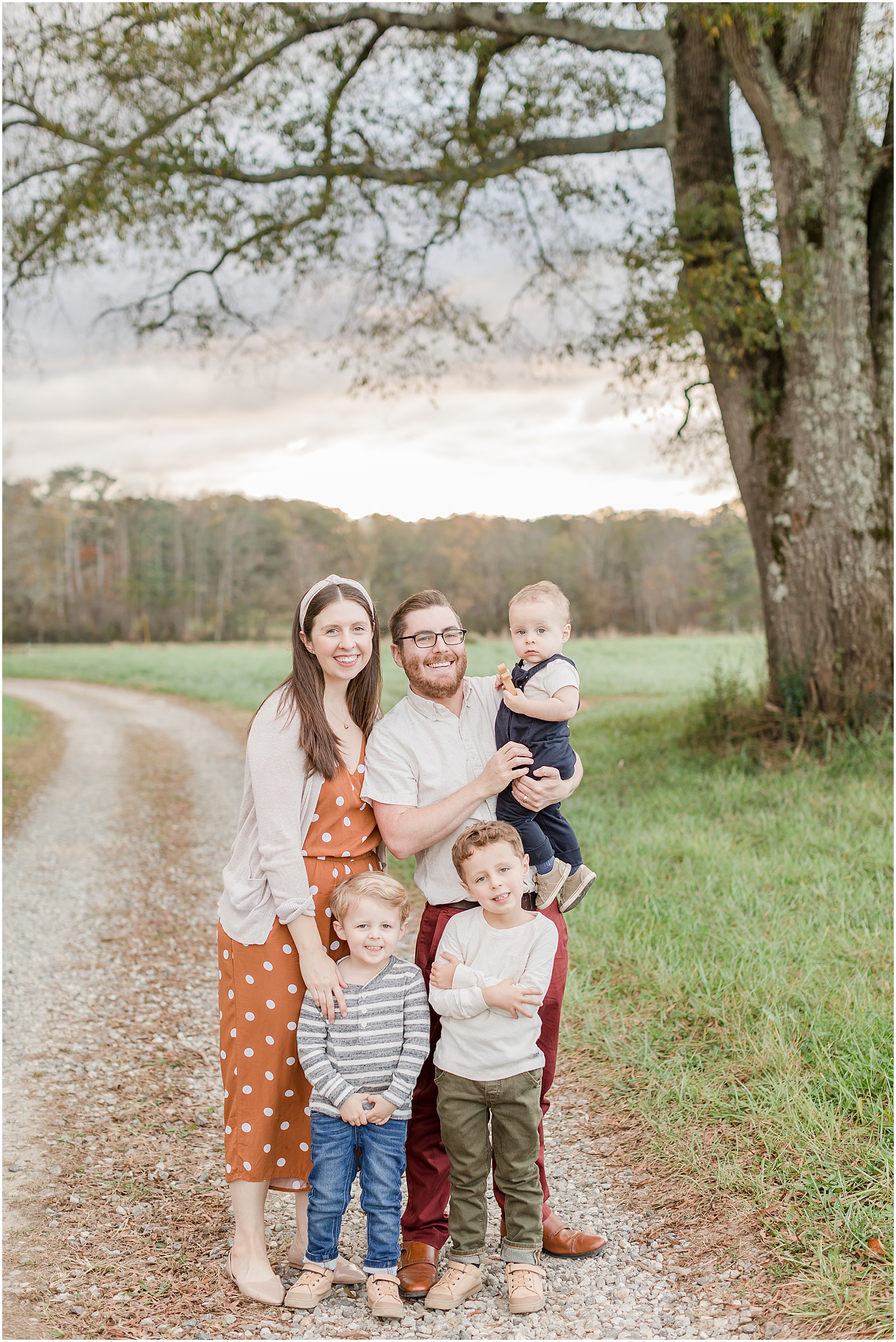 Cumming Family Photography, natural family photos, fall family photos, North Georgia photographer, North Atlanta Photographer, Cumming Georgia Photographer