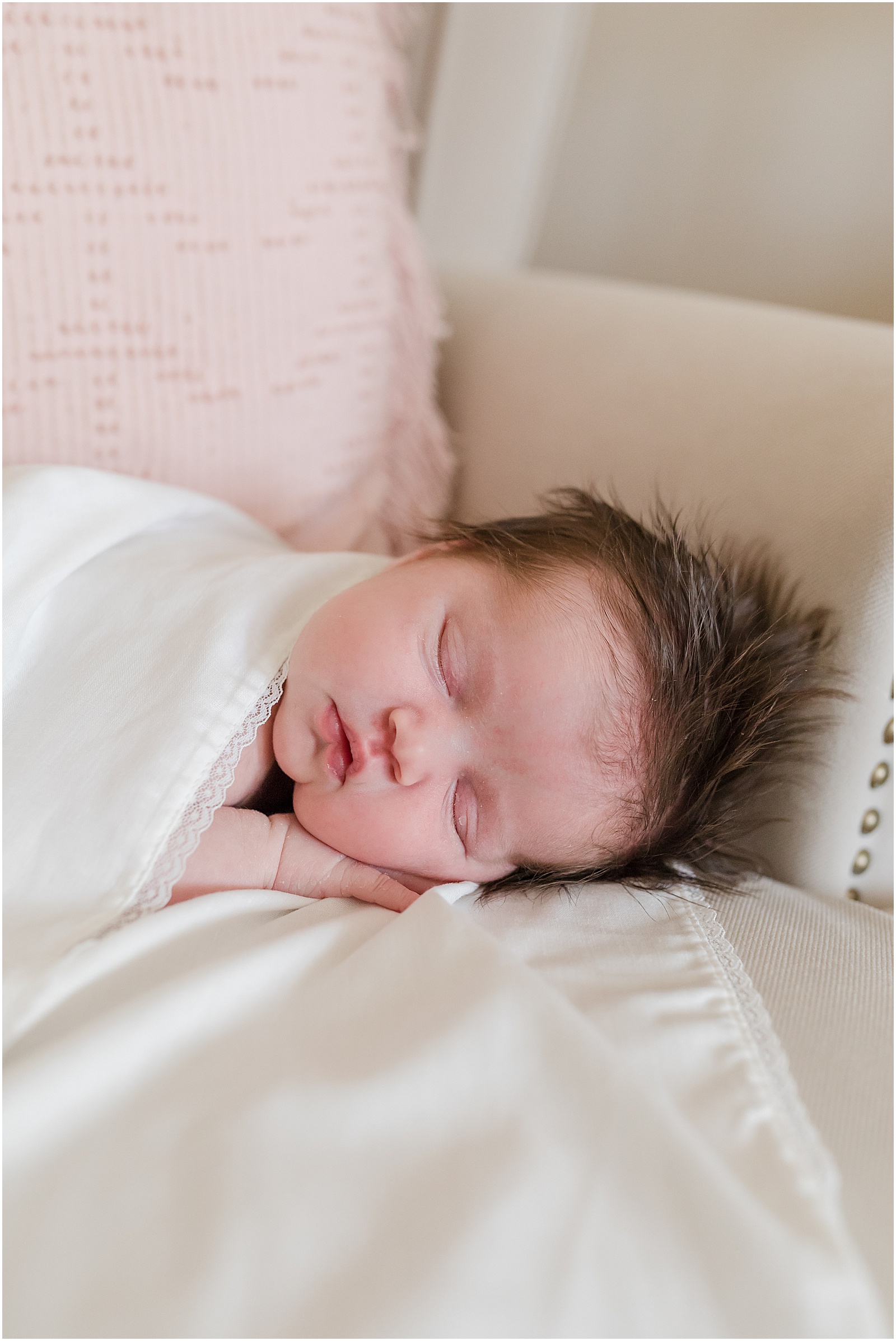 Newborn portraits of a family in their home by Greenville photographer Molly Hensley